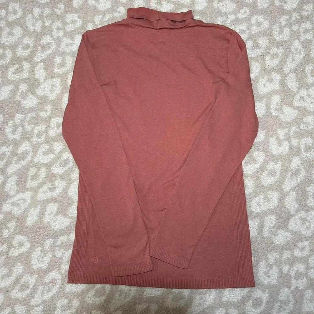 Lululemon Ribbed‎ Turtleneck Terracotta Pink Orange Top Size 12